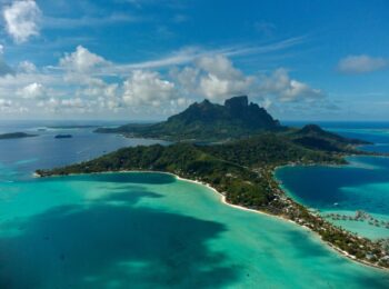 tom-donders-rfppBUhQz2Q-unsplash Polynesia Holidays and Tours, click here