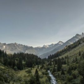 louis-paulin-nmIoFnUh3G0-unsplash-1024x670-290x290 Chamonix, France