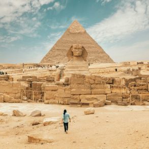 spencer-davis-ONVA6s03hg8-unsplash Sphinx and Pyramids in Cairo, Egypt